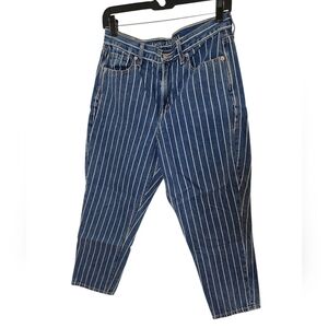 𝅺American eagle striped mom jeans‎